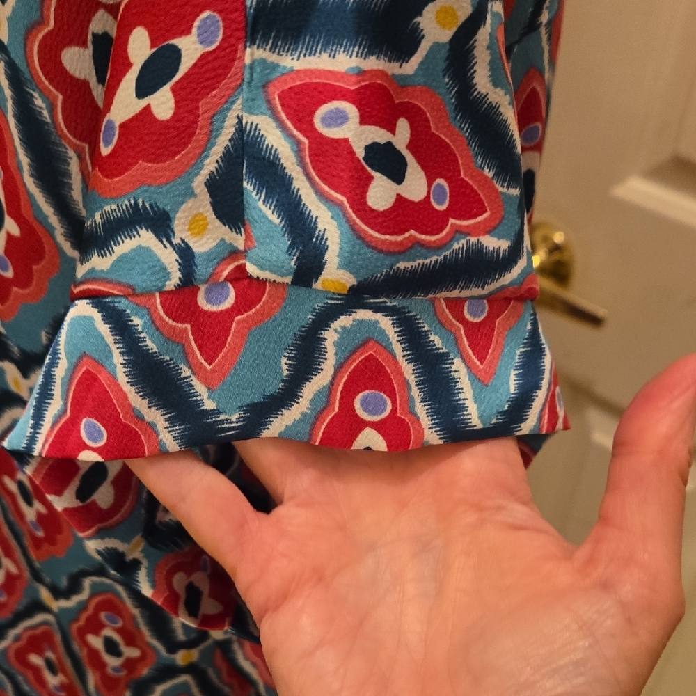 JODIFL Short Sleeve Blouse - Picture 6 of 8
